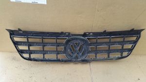 Volkswagen Touareg I Griglia superiore del radiatore paraurti anteriore 7L6853651A