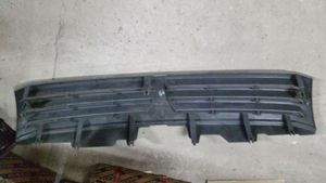 Mitsubishi Space Wagon Grille calandre supérieure de pare-chocs avant 64986