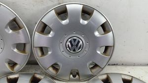 Volkswagen Touran III R16 wheel hub/cap/trim 