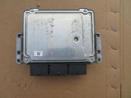 Ford Focus Komputer / Sterownik ECU silnika AV2112A650HJ