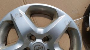 Opel Astra H R13 wheel hub/cap/trim 