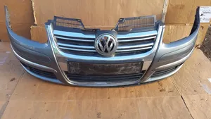 Volkswagen Golf V Zderzak przedni LD7X