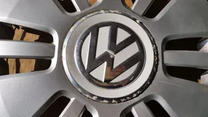 Volkswagen Up R14 wheel hub/cap/trim 