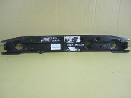 Toyota Yaris Verso Apatinė dalis radiatorių panelės (televizoriaus) 5321852010