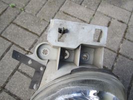 Mazda 121 Lampa przednia 