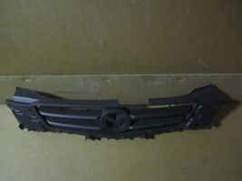 Mazda Demio Grille calandre supérieure de pare-chocs avant D26750712