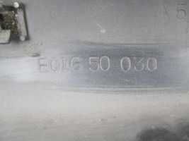 Mazda MX-3 Zderzak przedni 