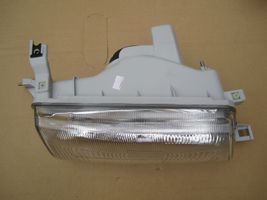 Toyota Carina T170 Lampa przednia 