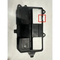 Mazda 2 Traverse, support de radiateur latéral D65153115