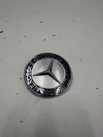 Mercedes-Benz B W245 Mostrina con logo/emblema della casa automobilistica 