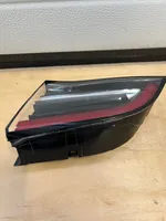 Tesla Model 3 Feux arrière sur hayon 150208900B