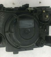 Volvo S80 Lampa przednia 