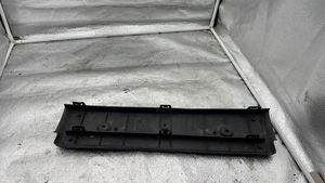 Audi 80 90 S2 B4 Cornice porta targa 8A0807287D