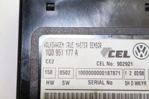 Volkswagen Eos Boîtier module alarme 1Q0951177