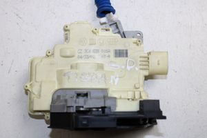 Volkswagen Tiguan Rear door lock 3C4839016A