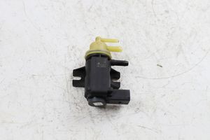 Volkswagen Passat Alltrack Valve vacuum 04L131051F