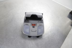 Hyundai Ioniq Etuistuimen valo 92800-G2510