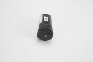 KIA Niro USB-pistokeliitin 96125-G4000