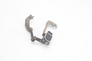 Mercedes-Benz GLA W156 Capteur de hauteur de suspension arrière A0045429918