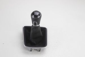 Volkswagen Tiguan Revêtement pommeau de levier de vitesses cuir 5N0711113R