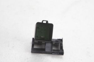 Volkswagen Tiguan Przekaźnik / Modul układu ogrzewania wstępnego 04L907281