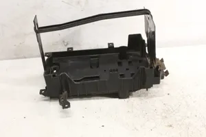 Opel Mokka Battery tray 95933269