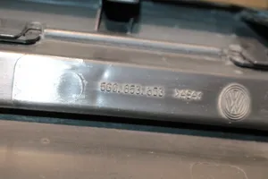 Volkswagen Golf VII Grille calandre supérieure de pare-chocs avant 5G0853653