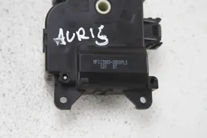 Toyota Auris E180 Moteur / actionneur de volet de climatisation 1138002800