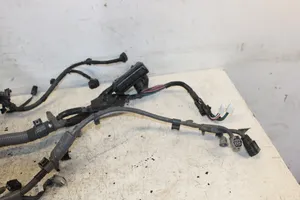 Toyota Auris E180 Faisceau de câblage pour moteur 821210Z