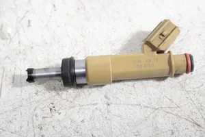 Toyota Auris E180 Injecteur de carburant 23250-0T030