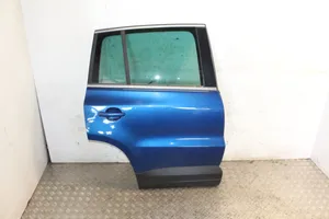 Volkswagen Tiguan Rear door 