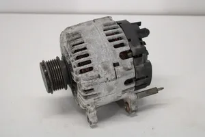 Volkswagen PASSAT B6 Generatore/alternatore 06F903023C