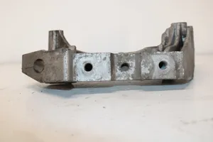 Volkswagen PASSAT B7 Engine mounting bracket 06J199207P