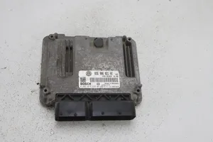 Volkswagen Touran I Sterownik / Moduł ECU 03G906021KK