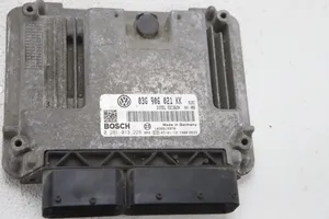 Volkswagen Touran I Calculateur moteur ECU 03G906021KK