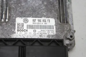 Volkswagen PASSAT B6 Variklio valdymo blokas 06F906056FB