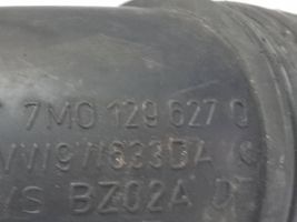 Volkswagen Sharan Część rury dolotu powietrza 7M0129627Q