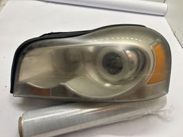 Volvo XC90 Lampa przednia 30698576