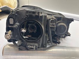 Volvo XC90 Lampa przednia 30698576