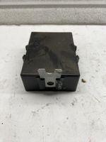 Suzuki Grand Vitara I Oven keskuslukituksen ohjausyksikön moduuli 3888565D0