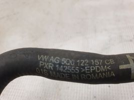 Audi A3 S3 8V Moottorin vesijäähdytyksen putki/letku 5Q0122157CE