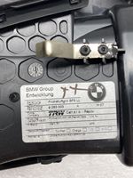 BMW i3 Parte del condotto di aspirazione dell'aria 9283003