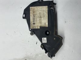 Ford Focus Osłona paska / łańcucha rozrządu 9686975480