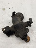 Mercedes-Benz Sprinter W906 Boîtier de thermostat A6512000615