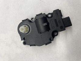 Audi A5 8T 8F Motorino attuatore ricircolo aria dell’A/C 412650750