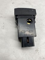 KIA Sorento Interrupteur de siège chauffant 93740