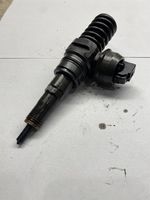 Volkswagen Golf IV Injecteur de carburant 038130073BP