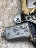 Toyota Avensis Verso Takaoven ikkunan nostin moottorilla 8572042070