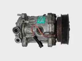 Alfa Romeo 156 Ilmastointilaitteen kompressorin pumppu (A/C) 60607289