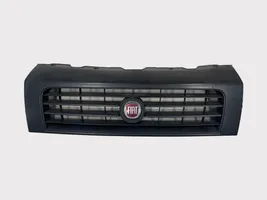 Fiat Ducato Maskownica / Grill / Atrapa górna chłodnicy 735443598